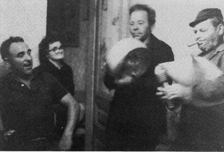 Svirači piva i simbola iz Galižane