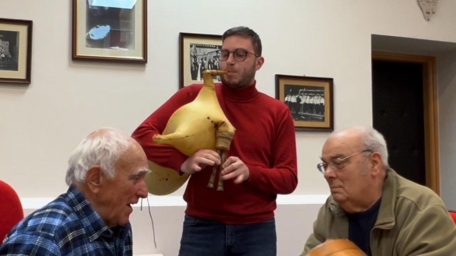 Galižanske pive; Galižana 1.02.2024: Toni Moscarda, svirač piva.